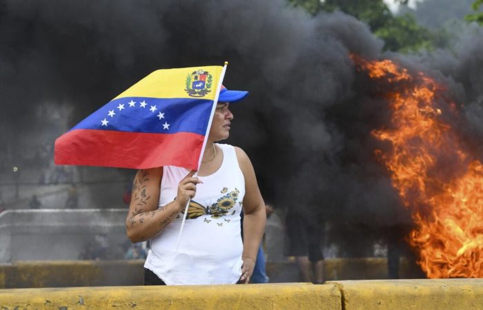 The Venezuelan authorities accused the opposition of attempting a coup.