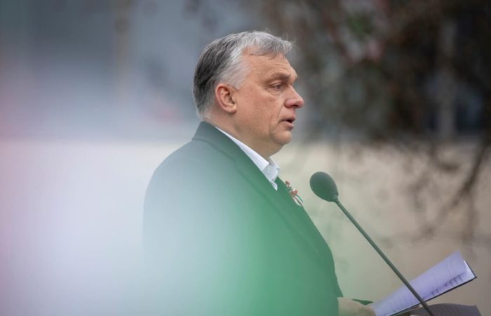 Xi Jinping and Orban met in Beijing.