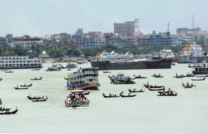 The death toll due to floods has risen in Bangladesh.