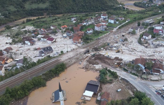 The death toll from flooding in Bosnia and Herzegovina has risen to 18.