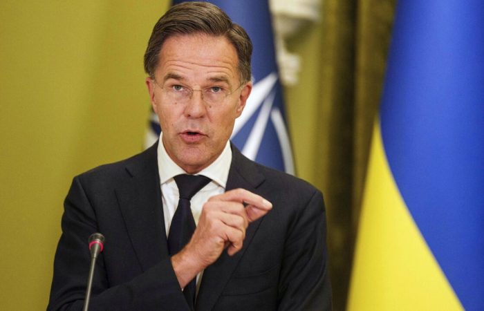 Rutte called on NATO defense ministers not to gossip about Trump.