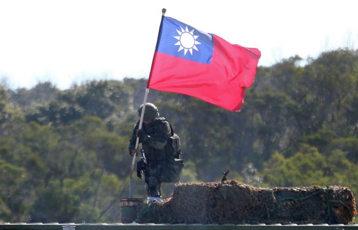 The Chinese Ministry of Defense spoke about Taiwan’s attempts to rely on external forces.