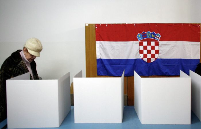 Polling stations for the presidential elections have opened in Croatia.