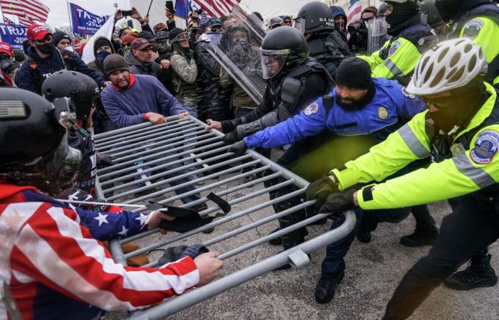 Trump intends to pardon most of the participants in the storming of the Capitol.